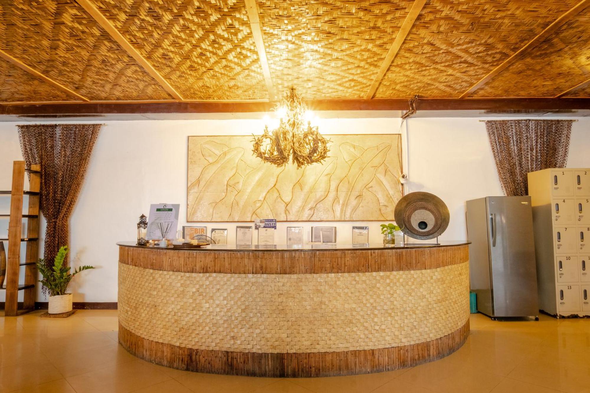 Public House Hostel Lapu-Lapu City Exterior foto